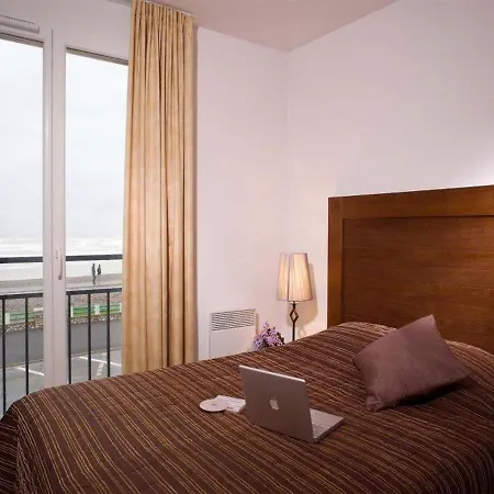 Comfortably Furnished With A Balcony Or Terrace With Sea View